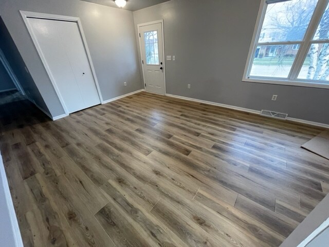 Building Photo - 2410 S 18th St