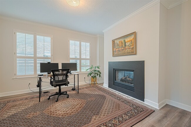 Building Photo - 1413 Whispering Pines Dr