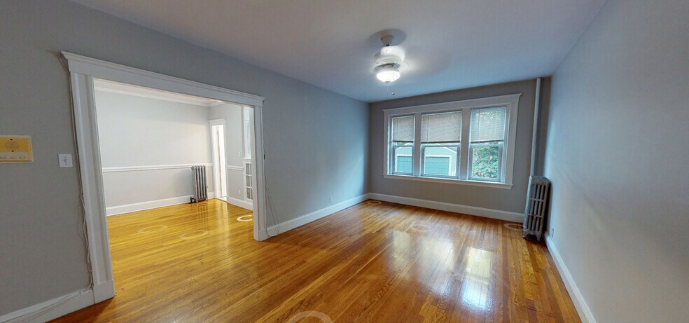 Primary Photo - 1 Gray St