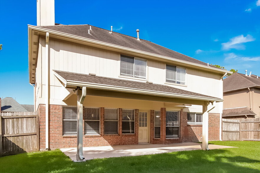 Building Photo - 1207 Chesterwood Dr