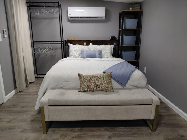 Building Photo - 3217 Calcutta Ct