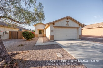 Building Photo - 2174 W Kristina Ave