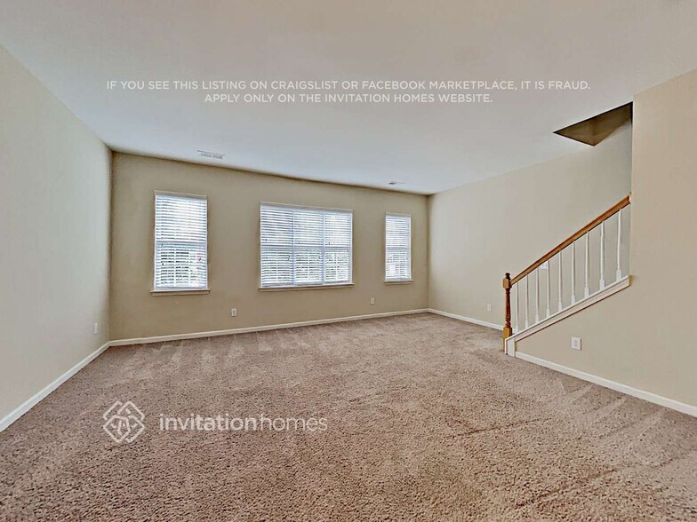 Building Photo - 9630 Kings Parade Blvd