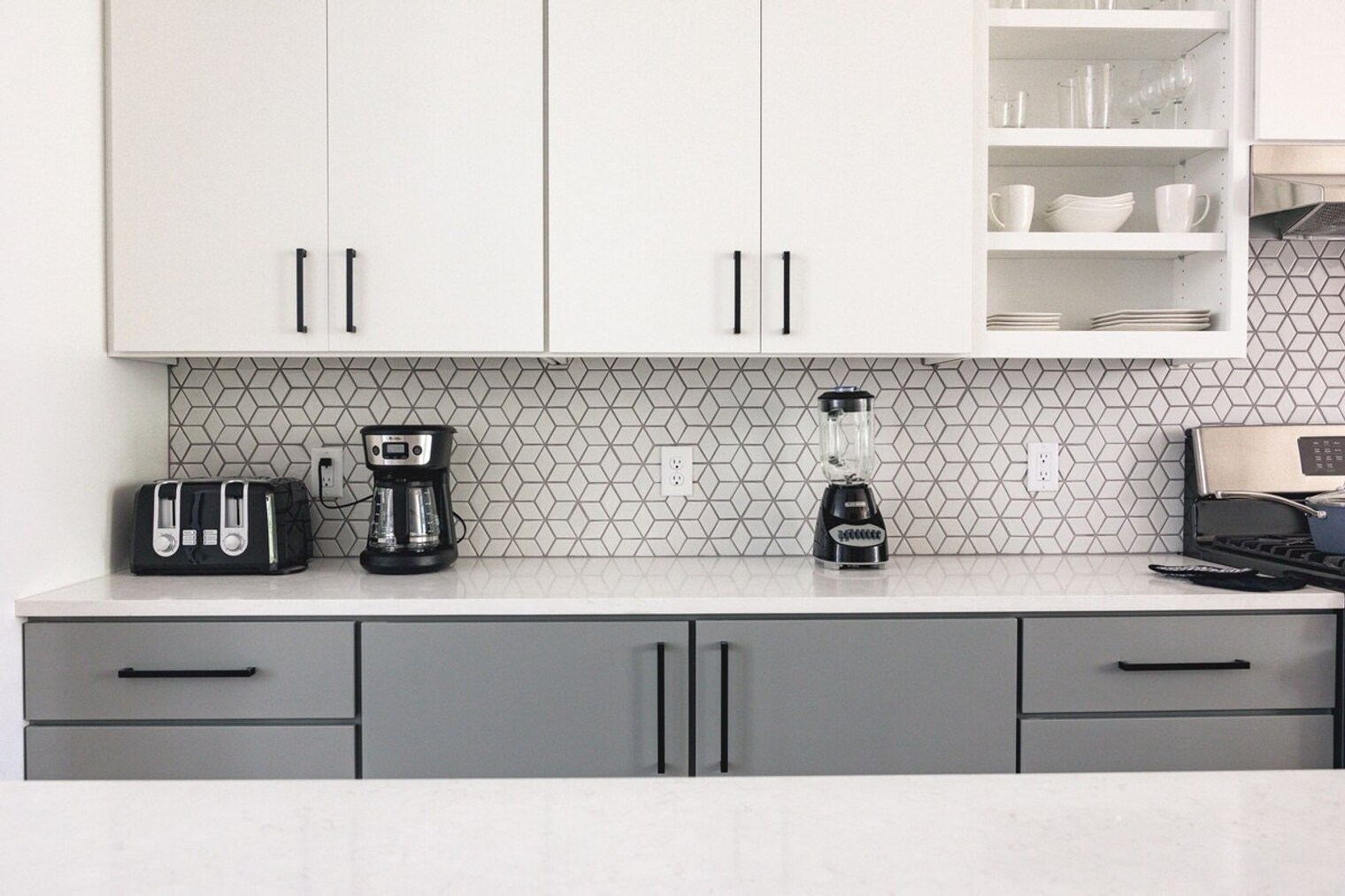 Building Photo - 315 NE Burwood Mews