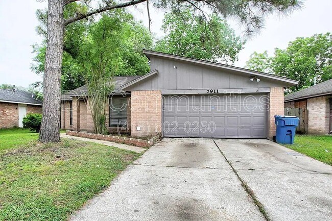 Building Photo - 7911 Battleoak Dr
