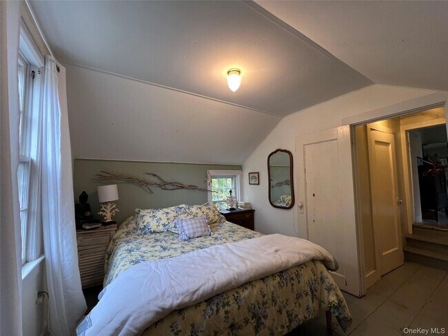 Building Photo - 11930 Main Rd