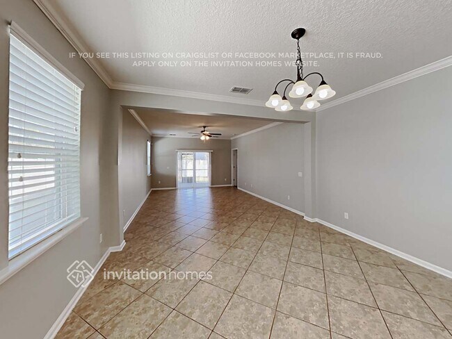 Building Photo - 175 Woodland Greens Drive