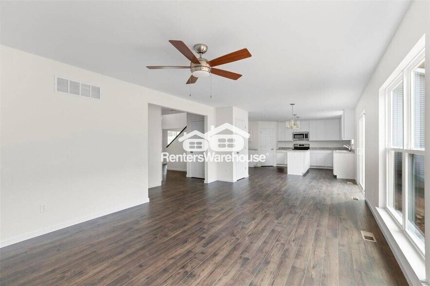 Building Photo - 152 Liberty Valley Dr