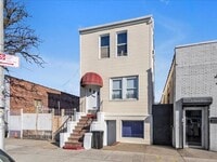 Building Photo - 2741 Stillwell Ave