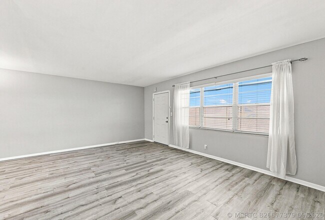 Building Photo - 2404 Antigua Cir