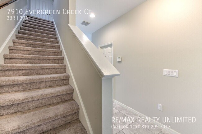 Building Photo - 7910 Evergreen Creek Ct