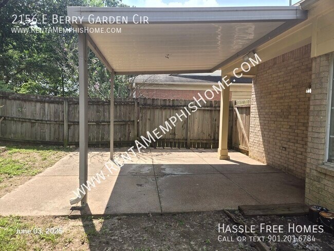Building Photo - 2156 Berry Garden Cir W