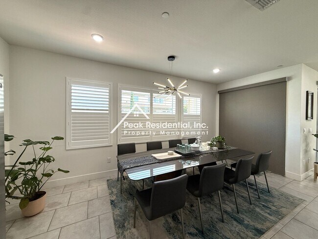 Building Photo - 3535 Heron Ct