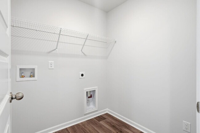 Building Photo - "Brand New 3-Bed Home with 2.5 Baths on Tiliwa Street – Your Summerville Sanctuary Awaits!"