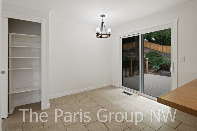 Building Photo - Lovely 2025 Remodeled Shoreline 4BR in Ric...