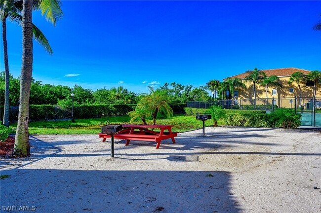 Building Photo - 8735 River Homes Lane