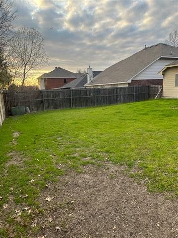 Building Photo - 9309 Chesapeake Ln