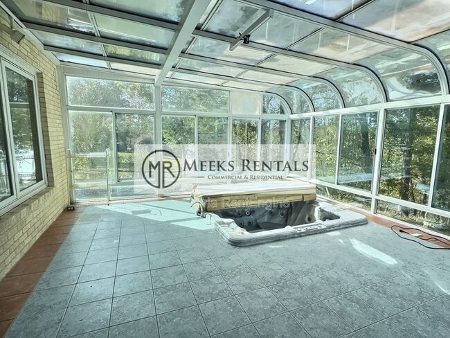 Building Photo - 30 Bridlewood Rd