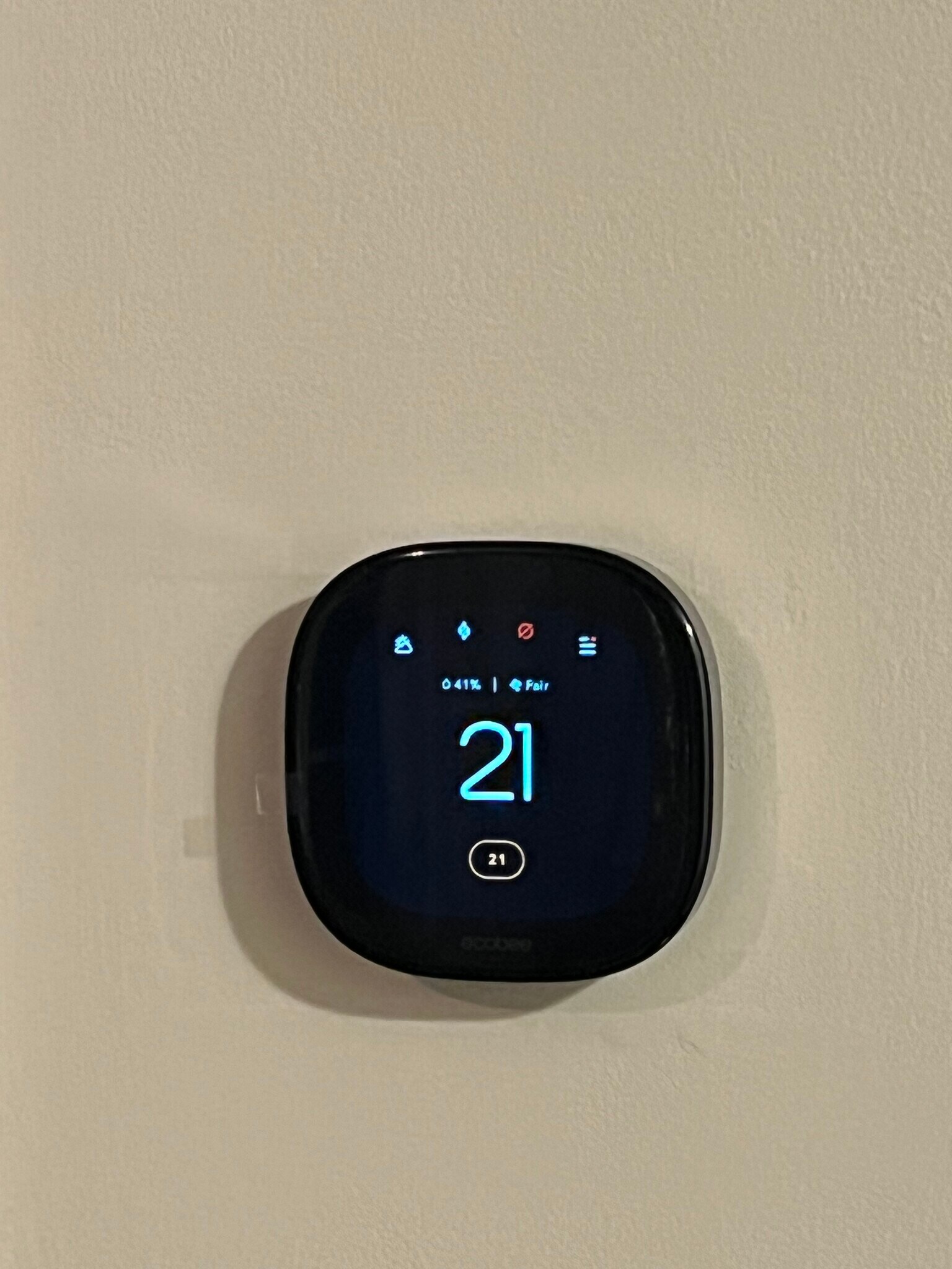Ecobee Premium Smart Thermostat - 340 Lombard St
