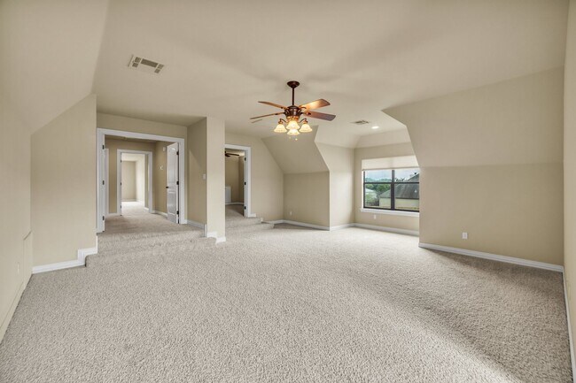 Building Photo - Executive home on double lot in beautiful Enclave at Harvard Ponds.