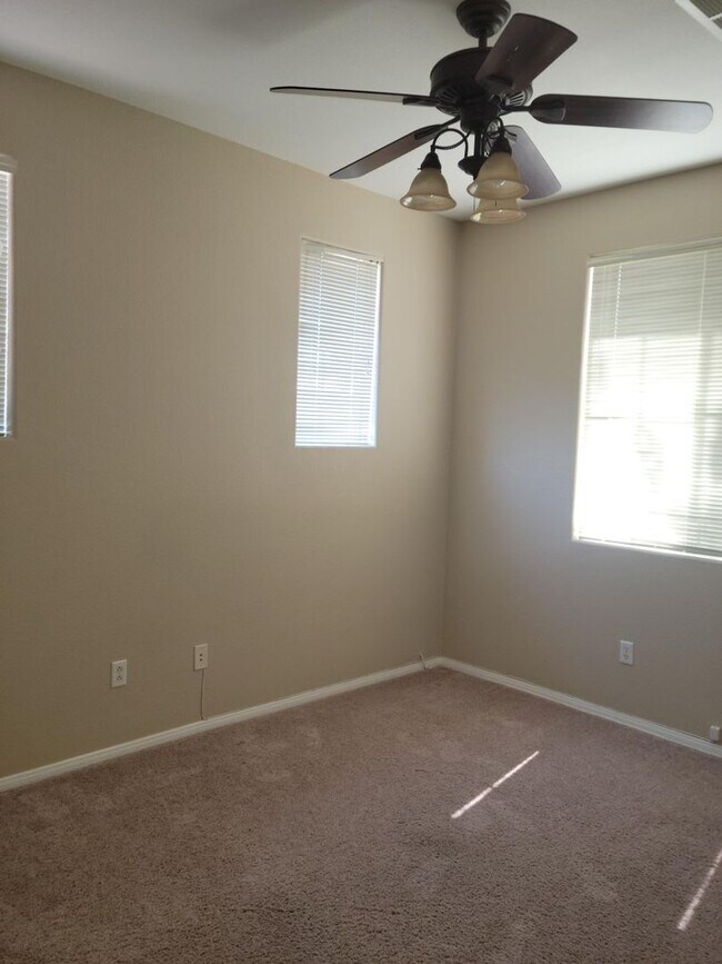 Building Photo - 10210 Delray Beach Ave