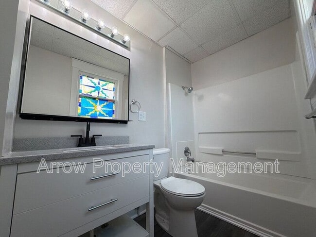 Building Photo - 2068 S 18th St