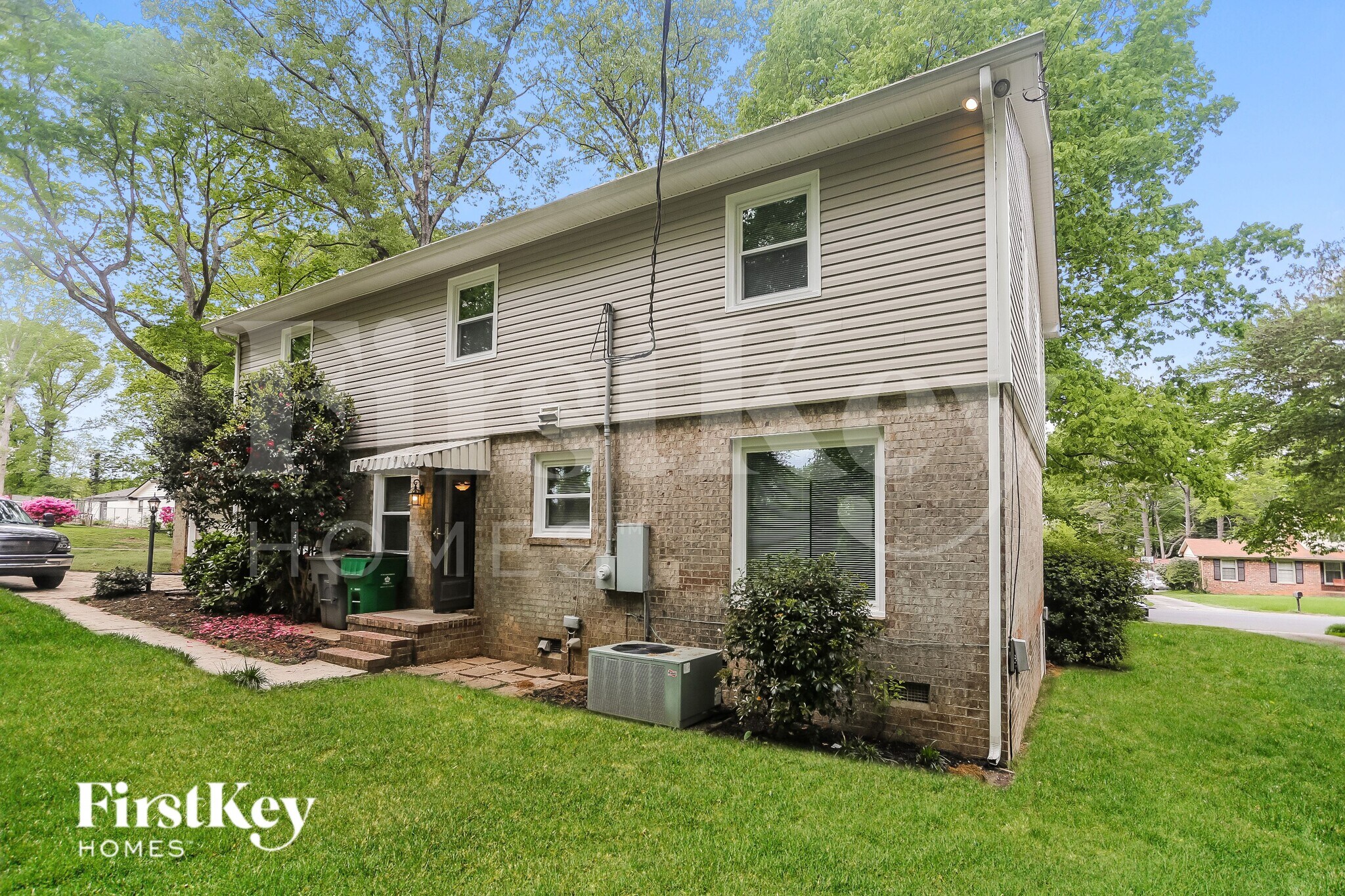 Building Photo - 6404 Pencade Ln