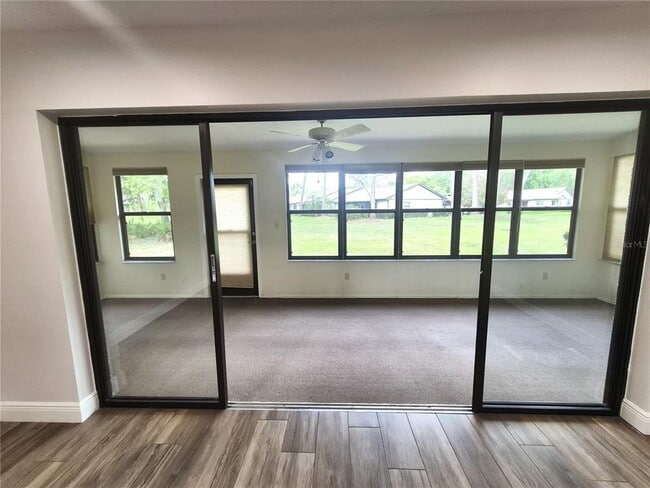 Building Photo - 160 Joanne Pl