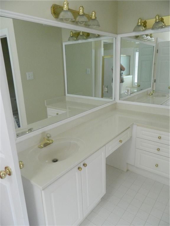 Building Photo - 4780 Summerset Ln
