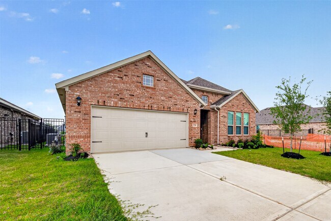 Building Photo - 2216 Inglenook Grv Dr