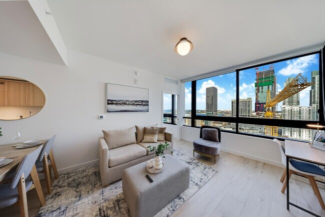 Building Photo - 36 NE 2nd St