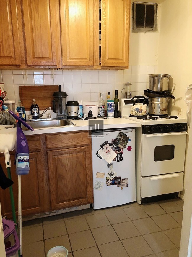 Building Photo - PARK PLACE