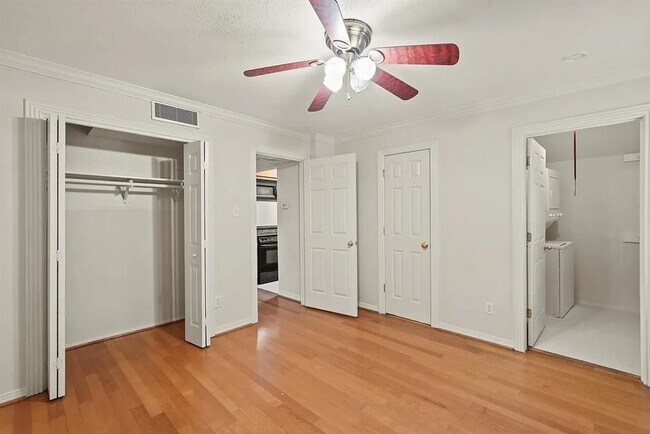 Building Photo - 3224 Timmons Ln