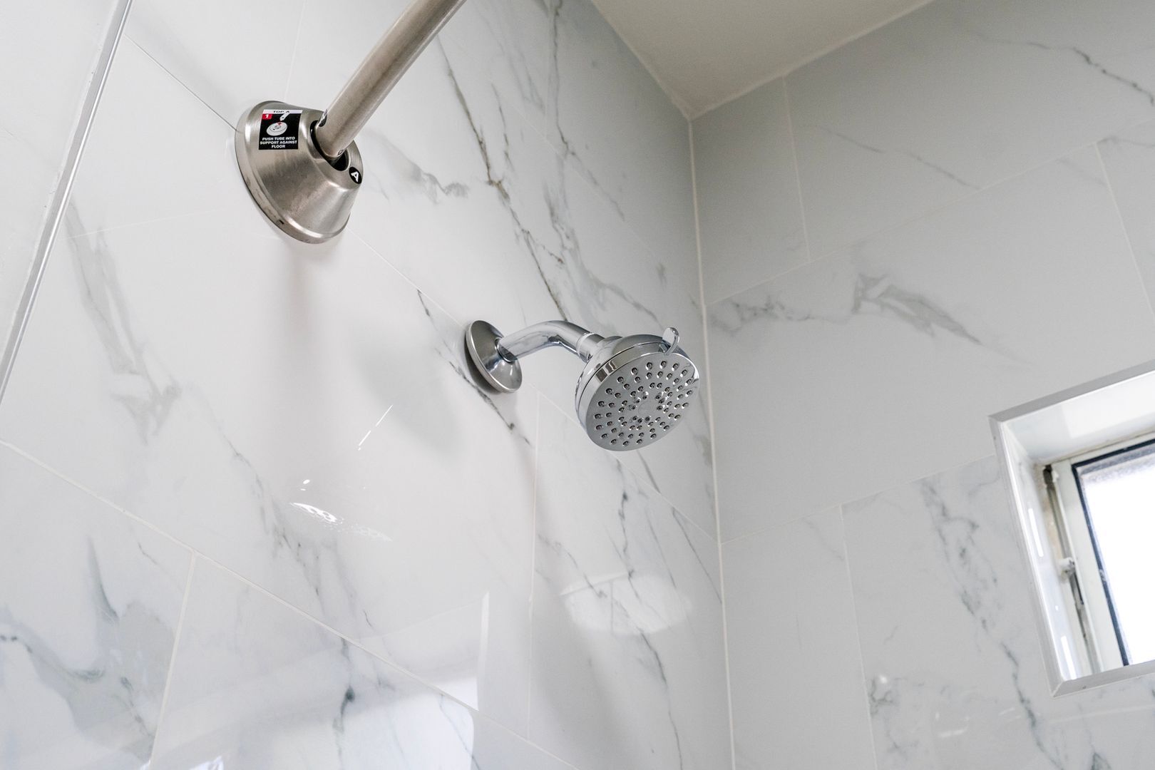 Building Photo - 1109 Loma Ave