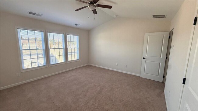 Building Photo - 3619 Gainesway Trace