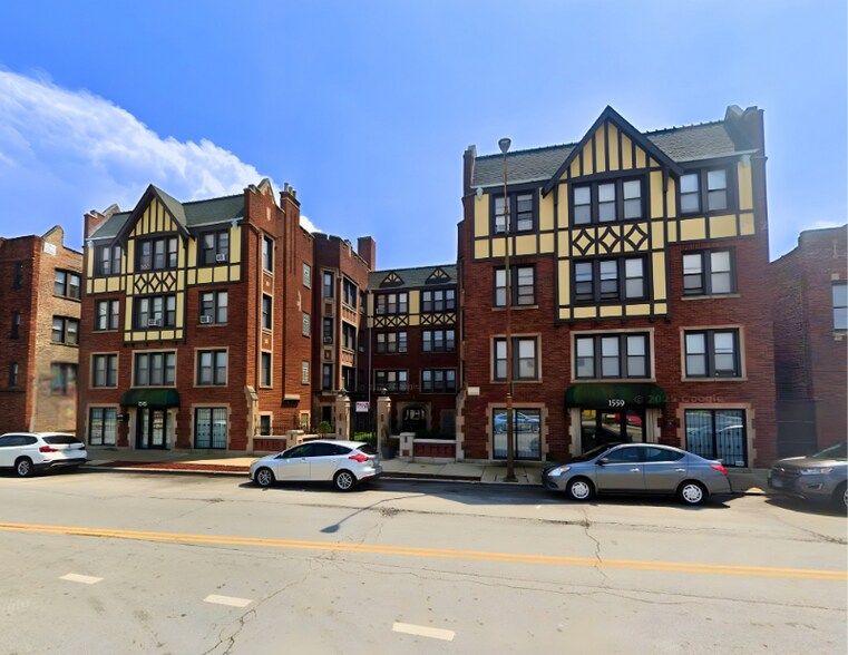 Building Photo - 1553 W 83rd St