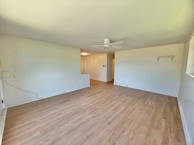 Building Photo - Newly Renovated 4 Bedroom / 2 Bathroom Home for Rent in Lahaina!