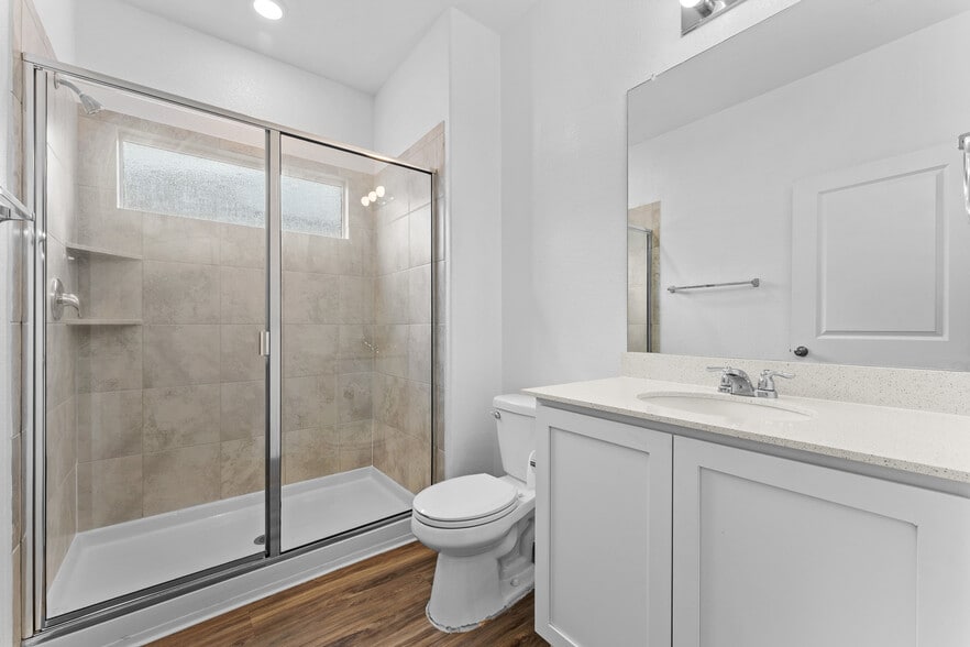 Building Photo - 129 Escondido Cir