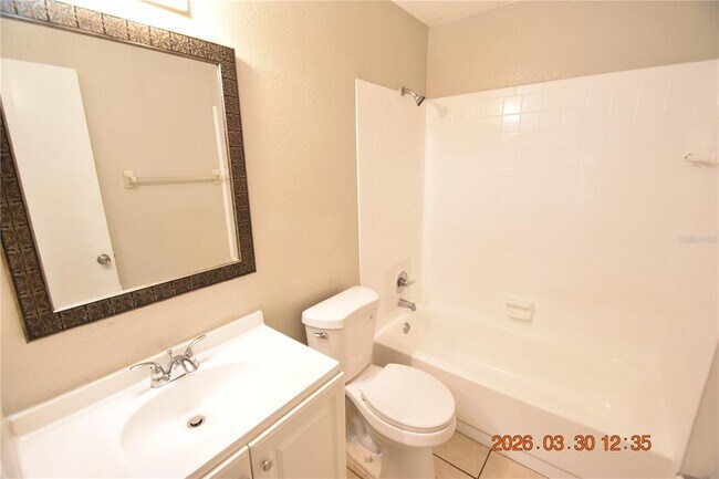 Building Photo - 2014 E Linebaugh Ave.