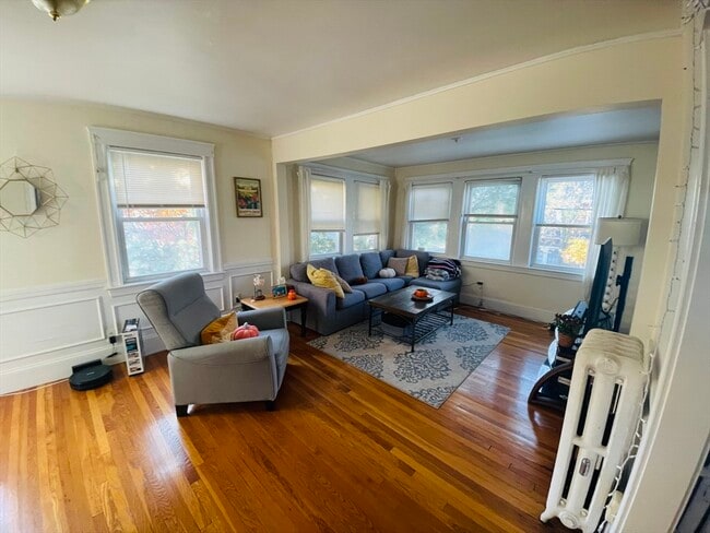 Building Photo - 22 Trapelo St