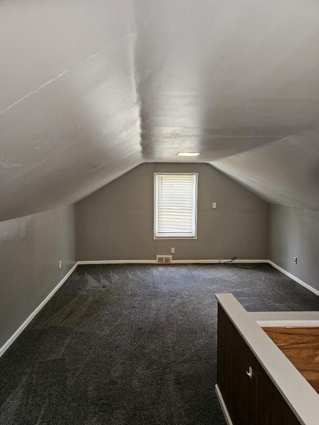 Building Photo - 6156 Lodewyck St