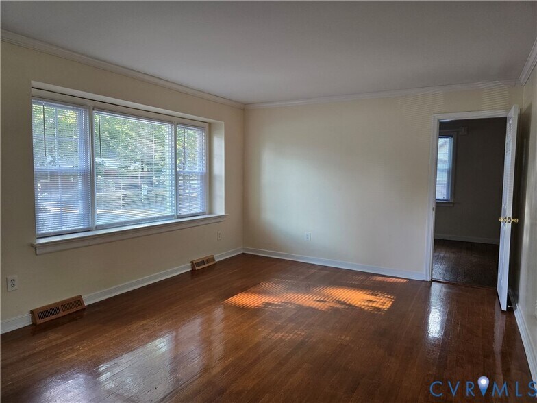 Building Photo - 7998 Wynbrook Ln