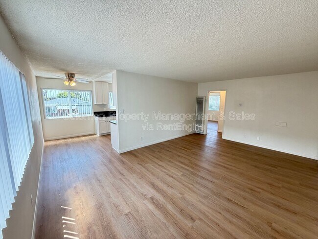 Building Photo - 1311 W Puls St