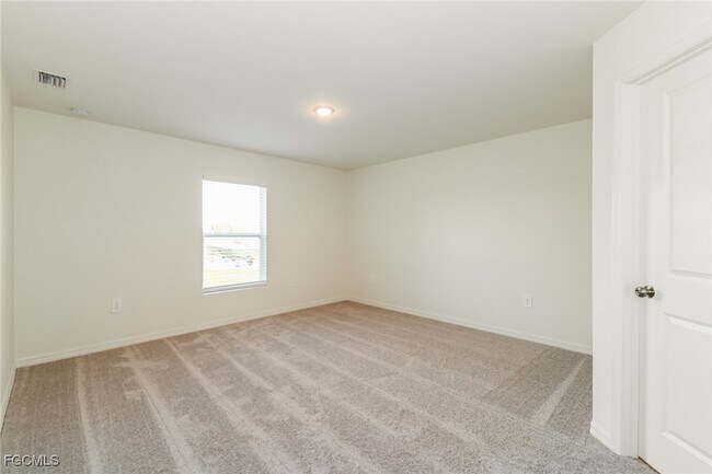 Building Photo - 3615 Caloosa Pkwy
