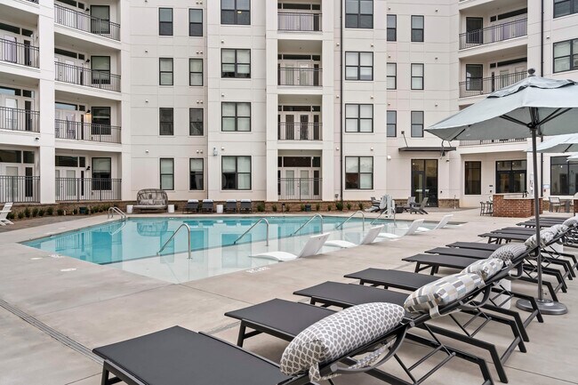 Building Photo - 408 Jackson