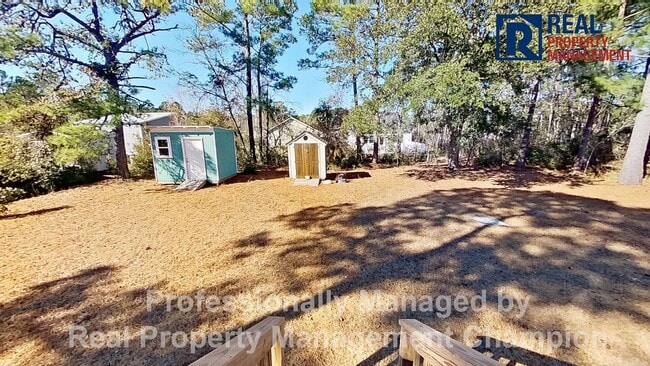Building Photo - 2 BD/2 BA Home w/Open Main Living Area and Split Bedrooms