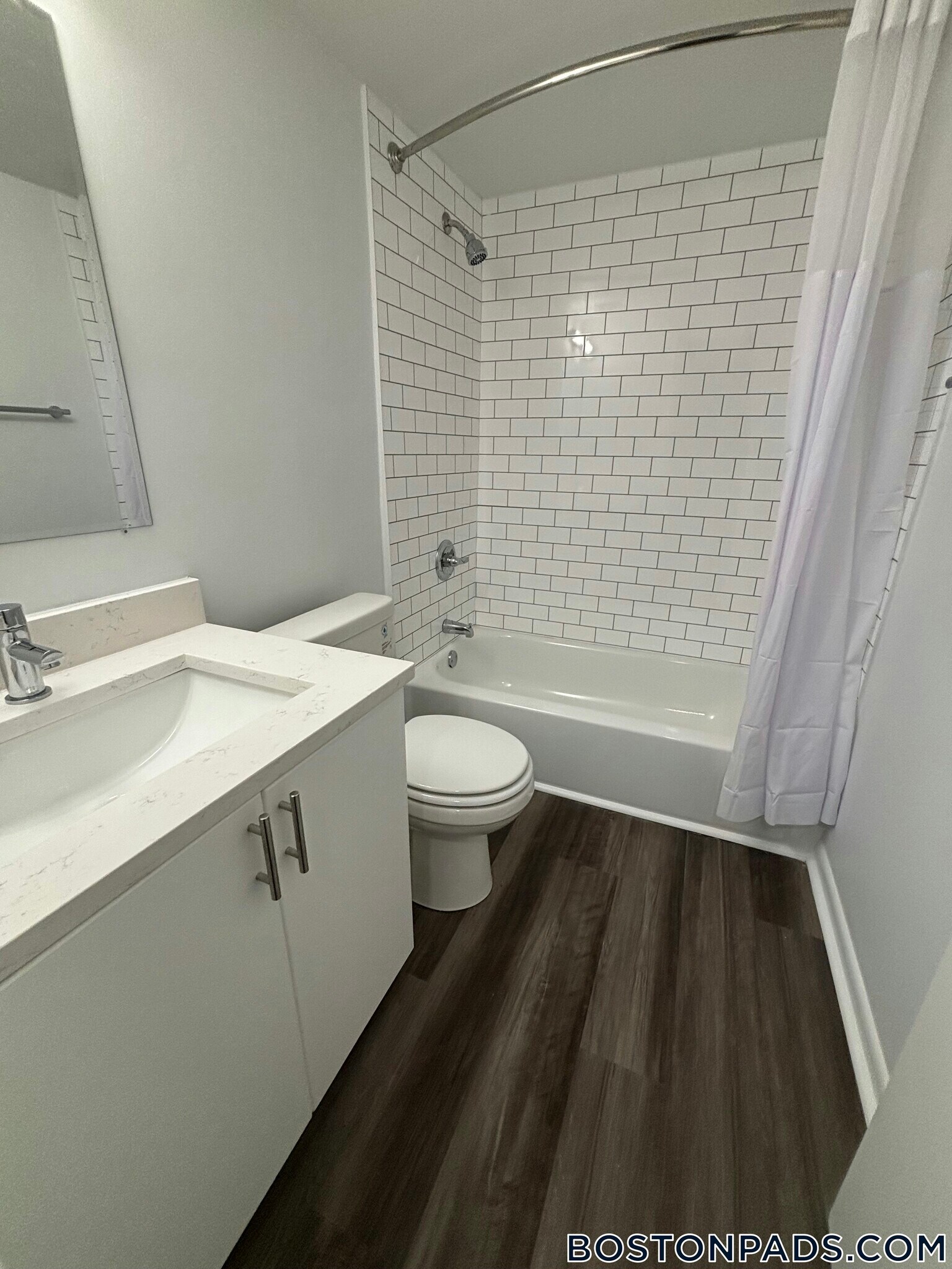 Building Photo - 51 Hill Rd