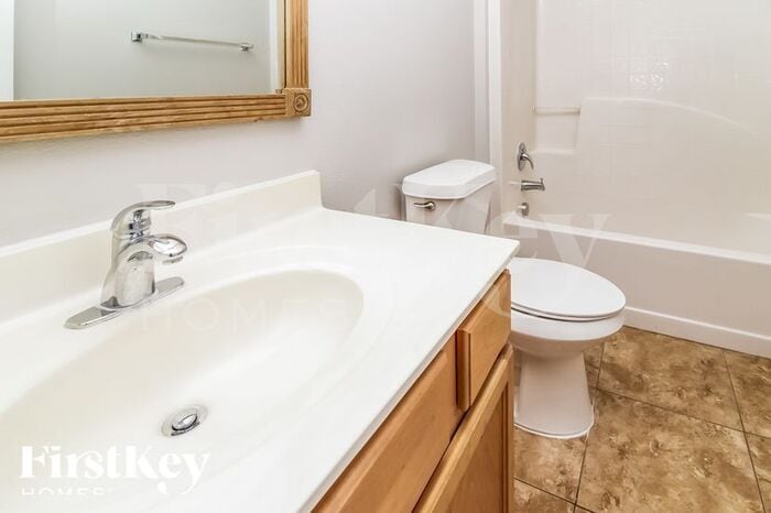 Building Photo - 469 Dominish Estates Dr