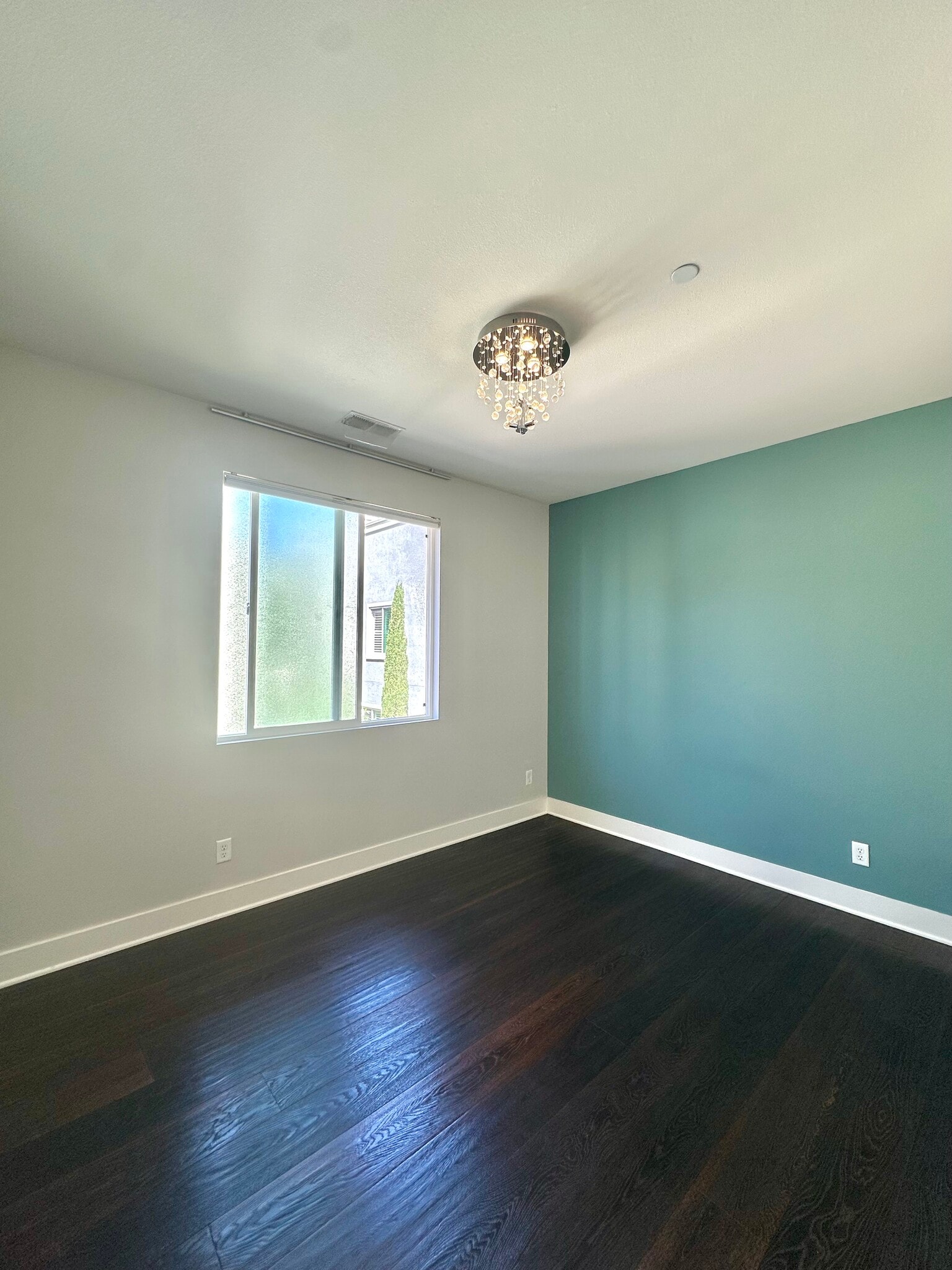 3rd level secondary bedroom - 7870 Civita Blvd