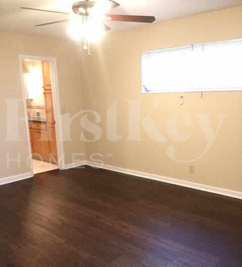 Building Photo - 4317 Honeysuckle Ave